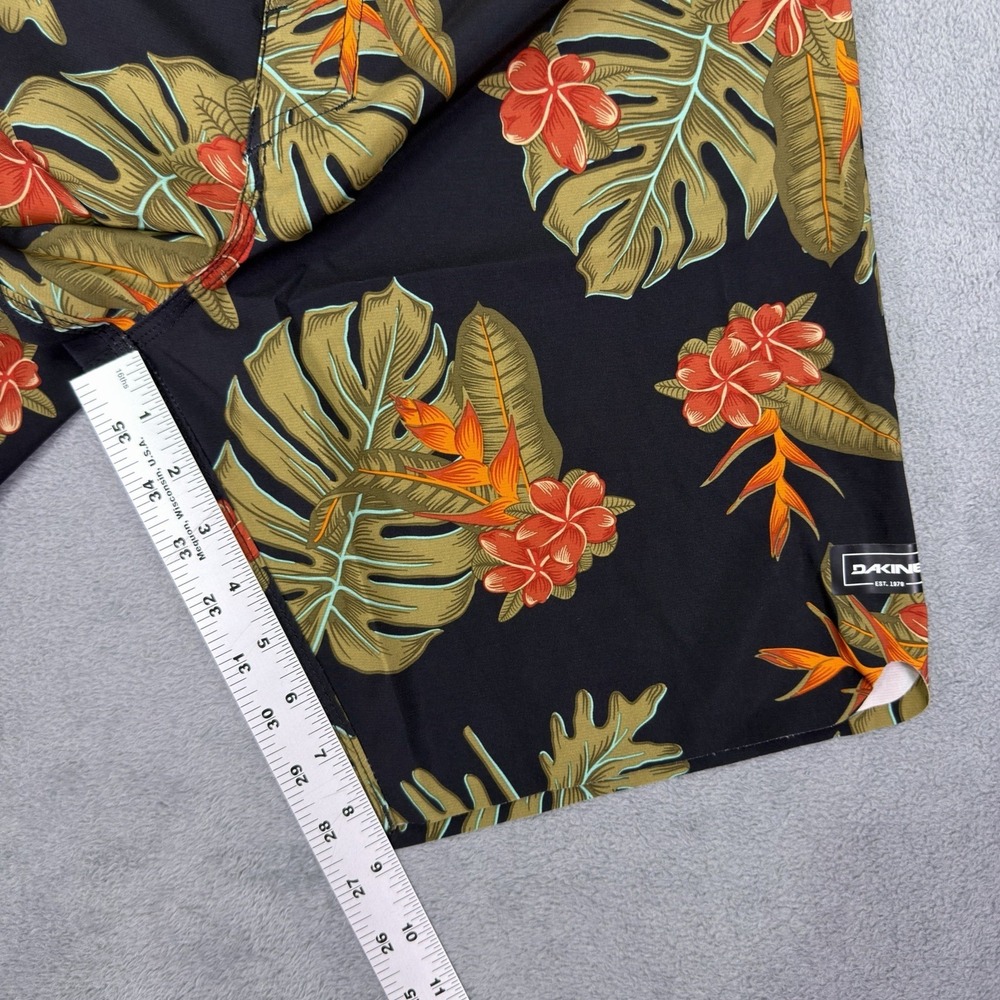 Dakine Board Shorts Mens 30 Black Hawaiian Floral Unlined Drawstring 9" Inseam - Picture 5 of 7